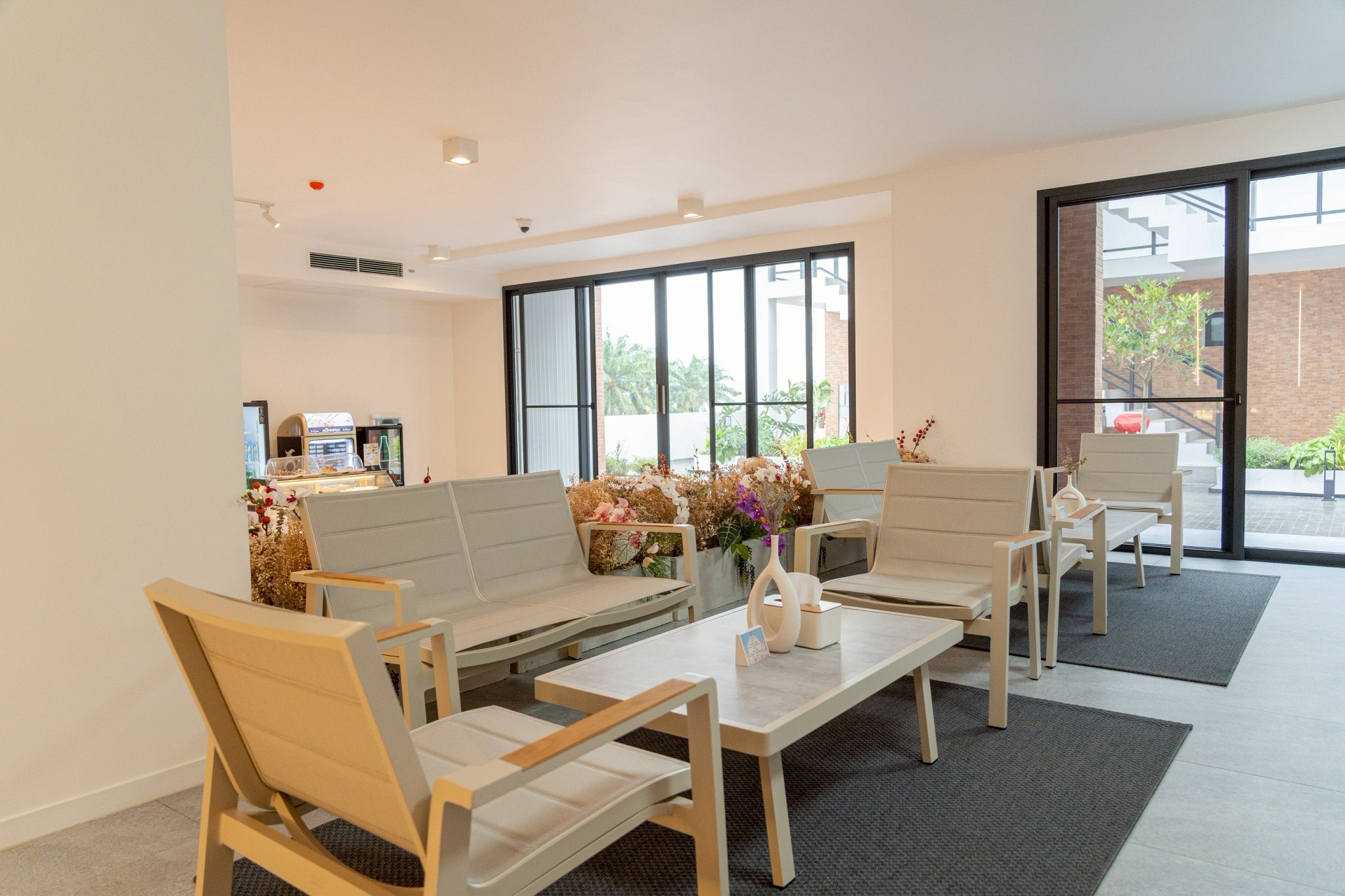 The Village Chumphon Cafe