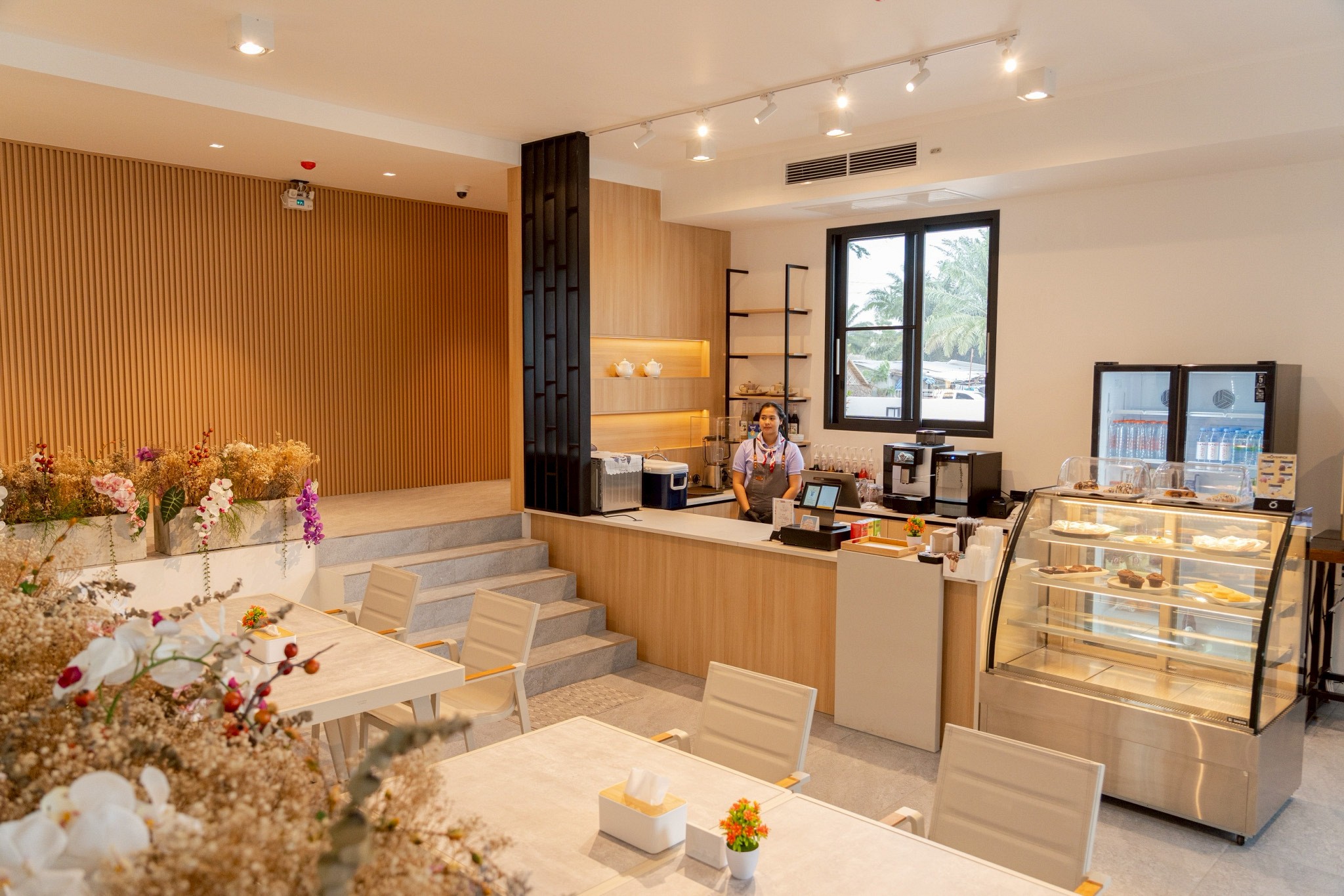 The Village Chumphon Cafe